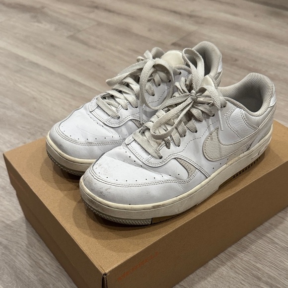 Nike Shoes - Nike White Women's Sneakers